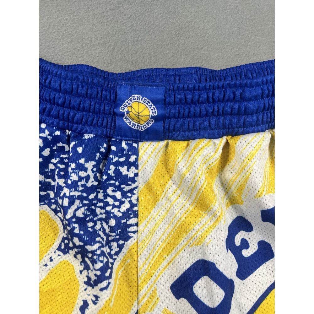 Mitchell & Ness Golden State Warrior Classic Jumbotron Shorts, Size 3X - Picture 10 of 16